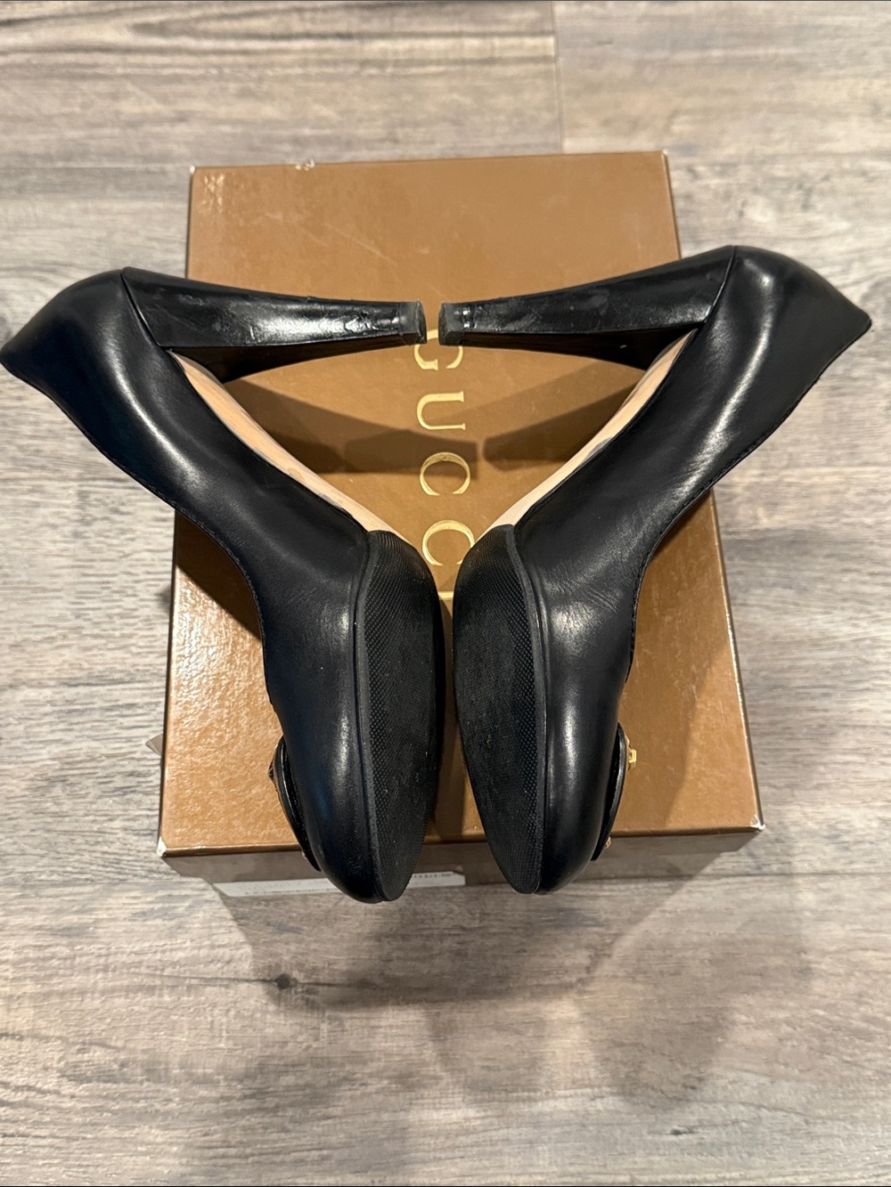 Vintage Gucci Babouska Heart Crest Black Leather Pumps Heels Italy Sz 39 Women’s - Picture 10 of 16